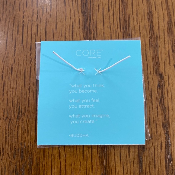 Origami Owl Core Charm - Picture 3 of 3
